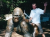 statue-humping-101